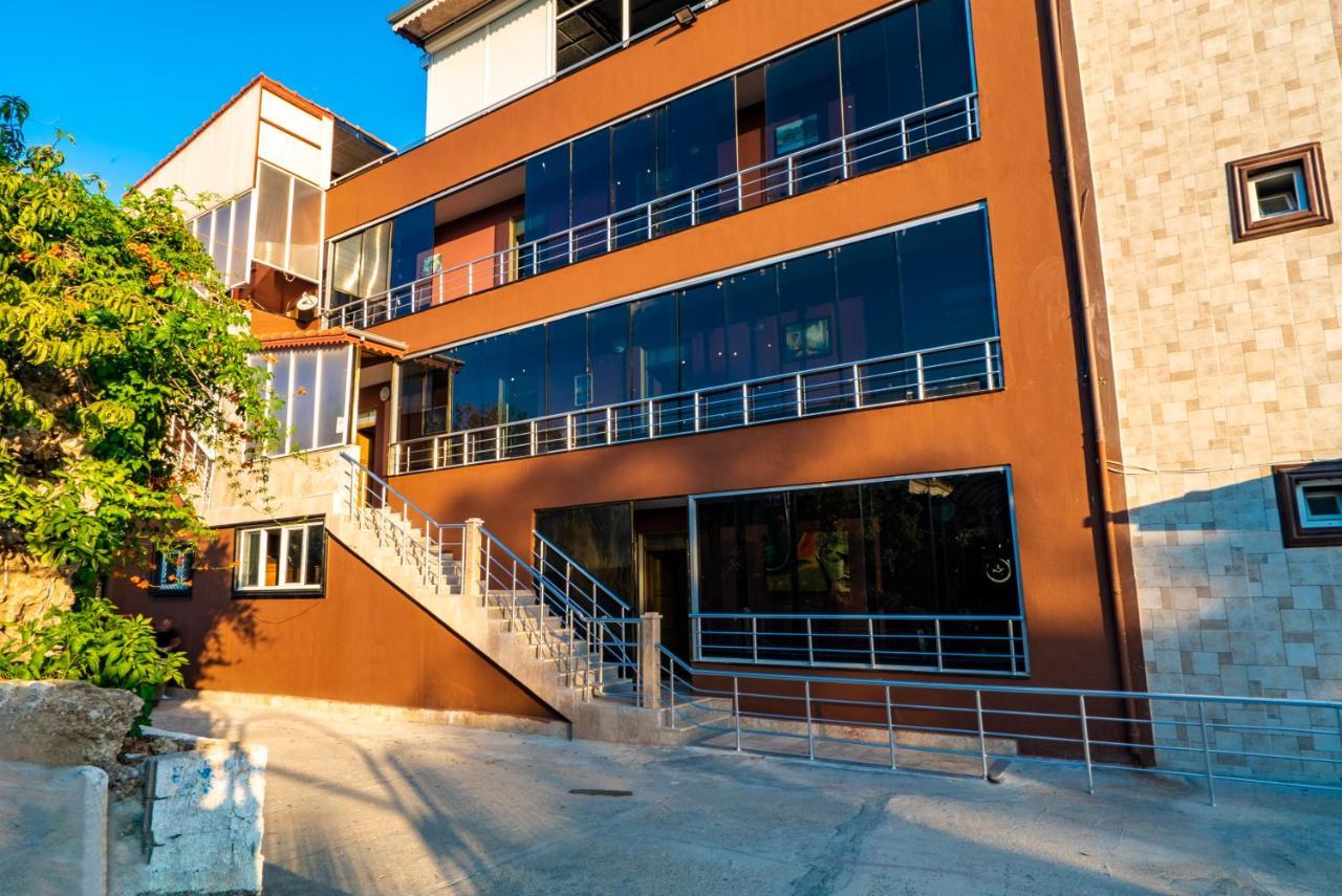 Elvin Otel Sidé Extérieur photo